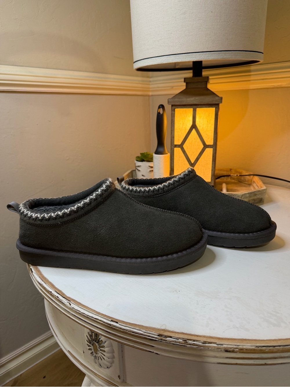 🩷Women’s Black Slip-On Cozy Suede Clog